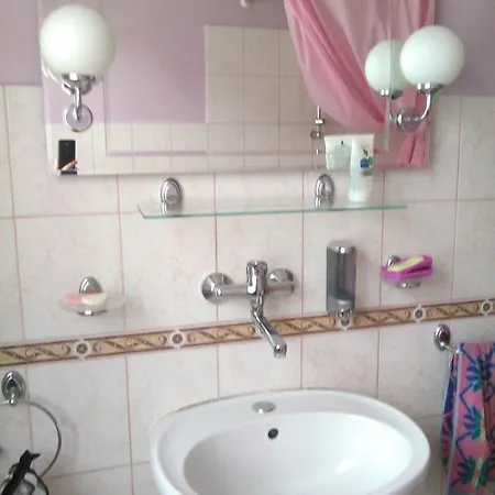Ubytovanie Marry Konukevi *